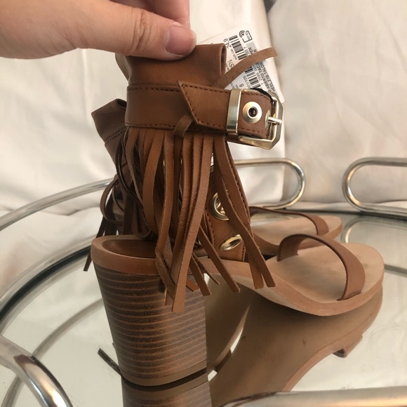 NWT Zara Fringe Sandals genuine leather - Picture 3 of 4